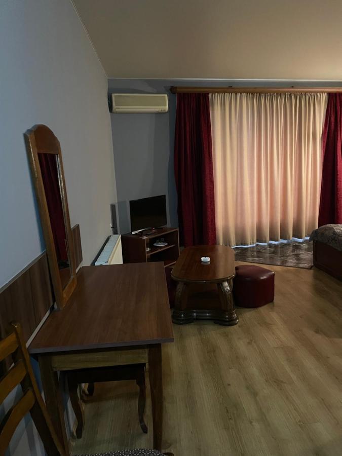 Hotel Era Tiflis Exterior foto